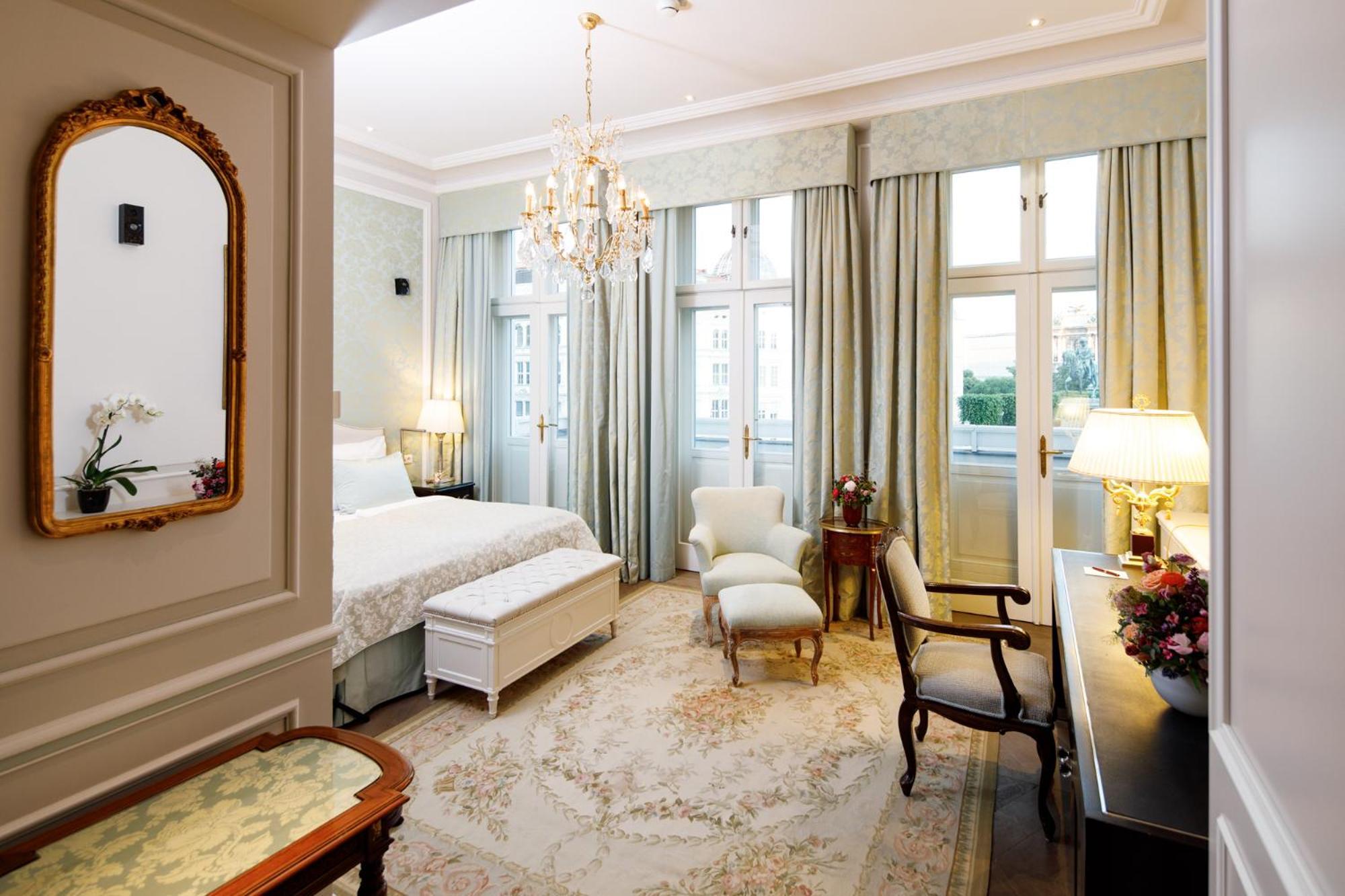 Hotel Sacher Wien Bagian luar foto