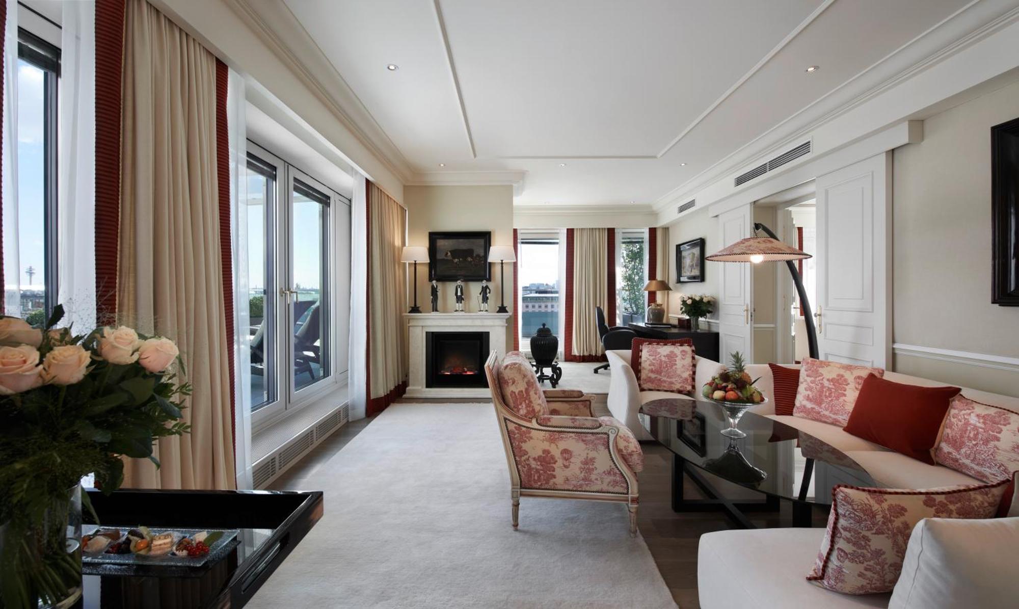 Hotel Sacher Wien Bagian luar foto