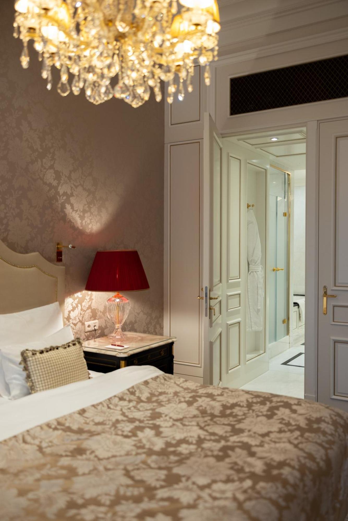 Hotel Sacher Wien Bagian luar foto